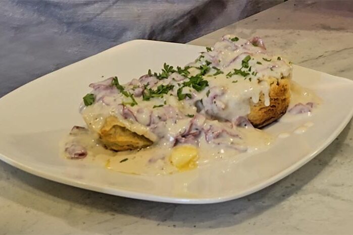 Old-Fashioned Chipped-Beef Gravy with Buttermilk Biscuits