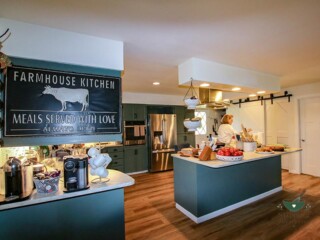 Stirring Memories - Cindy's awesome kitchen